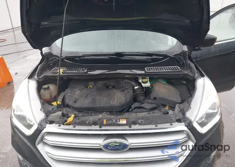 2017 Ford Escape Se из США, поврежденный, VIN 1FMCU0G91HUA48001